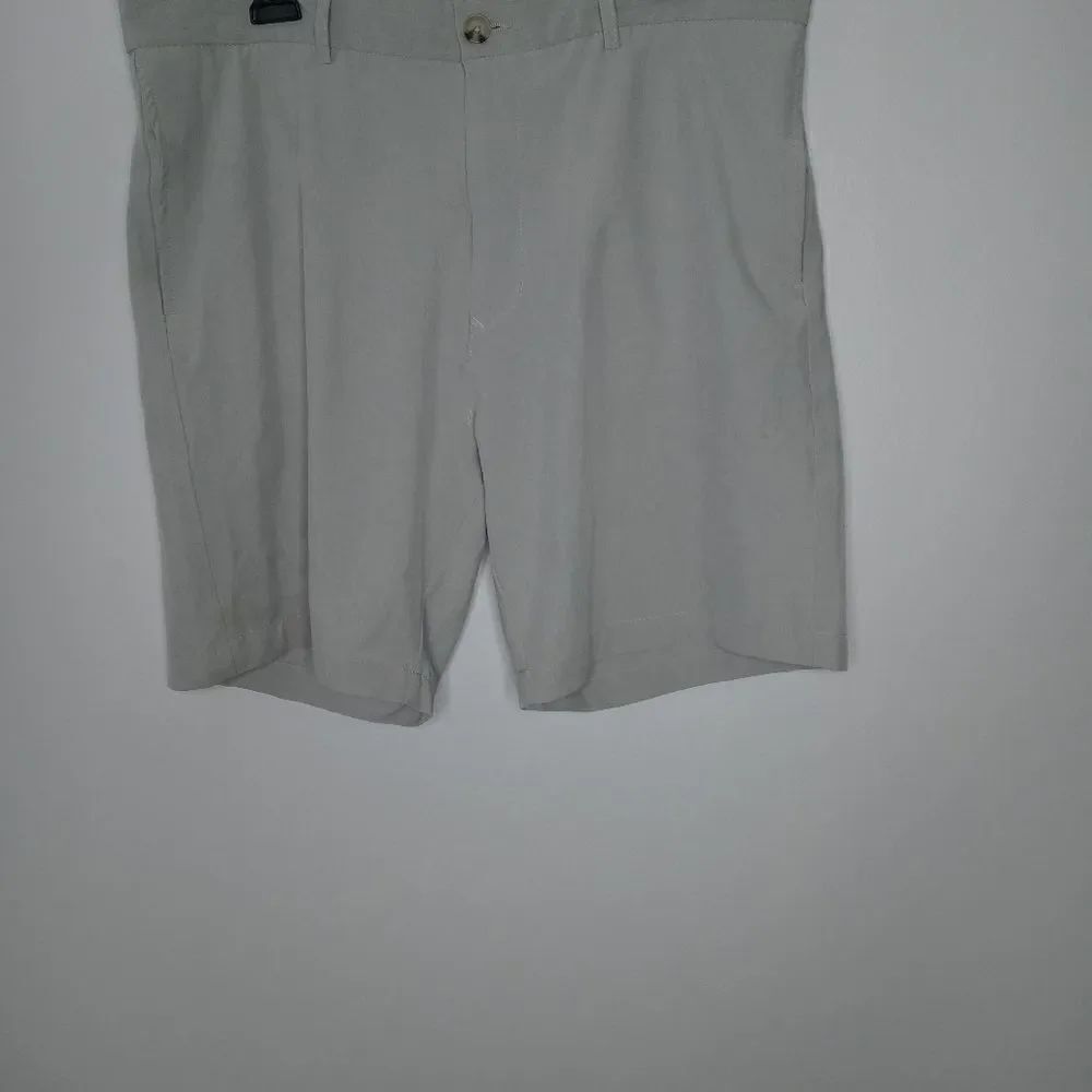 Tailorbyrd gray shorts size 36